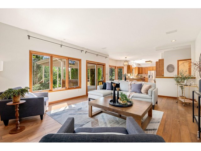 Property Photo 18 Family Room