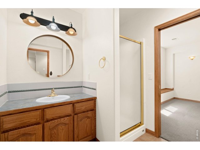 Property Photo 36 Basement Bathroom