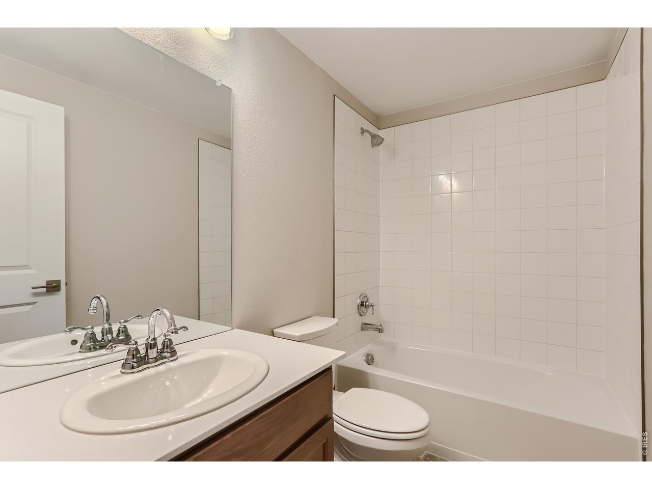 Property Photo 22 Lower level Full Bathroom #3