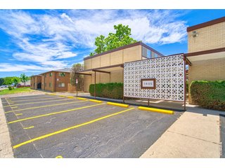 1405 Coffman St Longmont, CO 80501