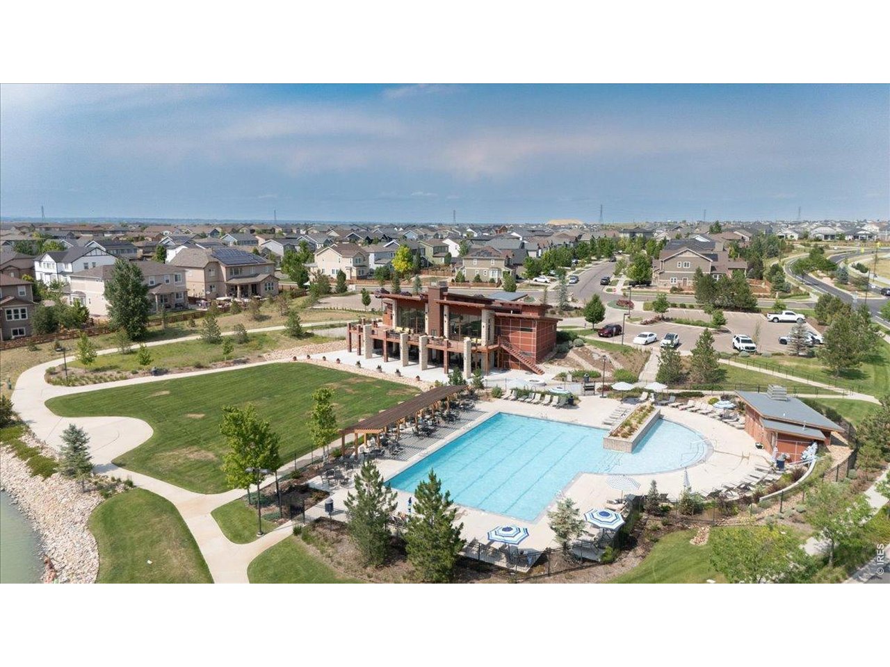 multiple nearby pools and community centers