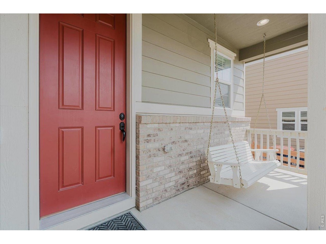 covered front porch and entrance