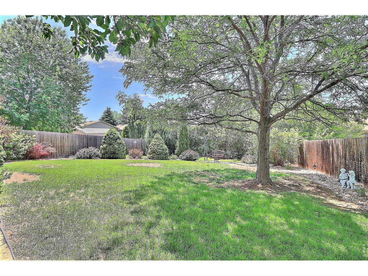 Fully Fenced and Well-Maintained