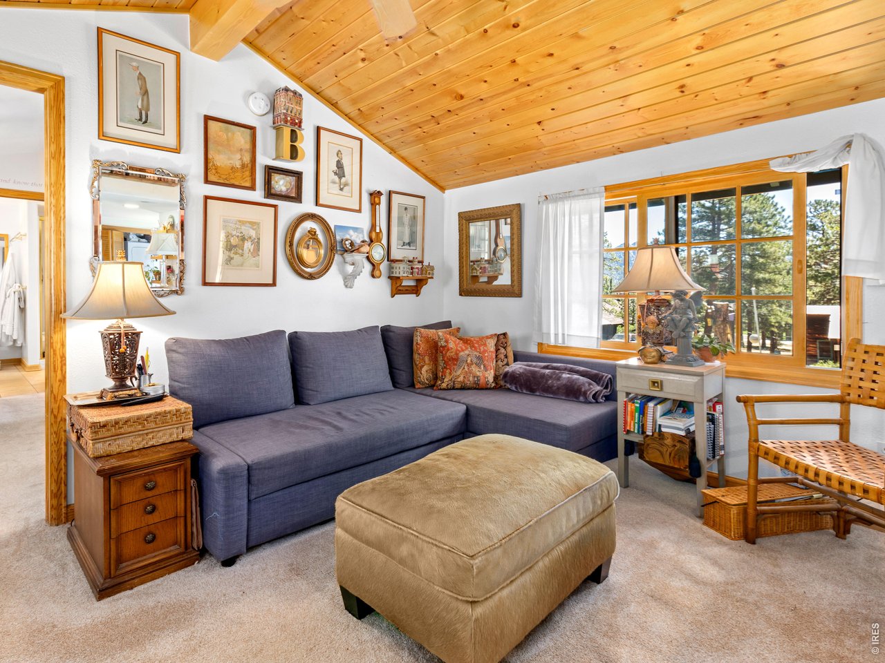 Property Photo 17 Pine ceilings for a cozy finish