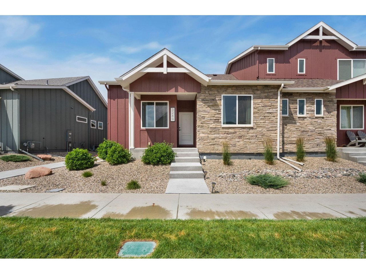 Property Photo 27 Meticulously maintained ranch-style half-duplex. Better than new!