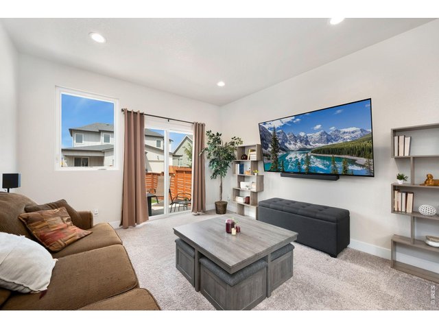 Property Photo 9 Open floorplan