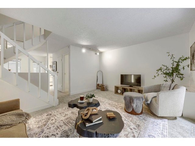 Property Photo 1 Spacious Living Room