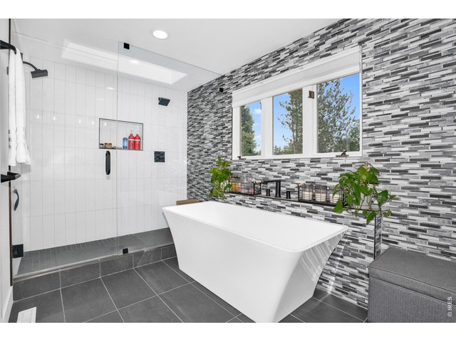 Property Photo 24 Spa Features