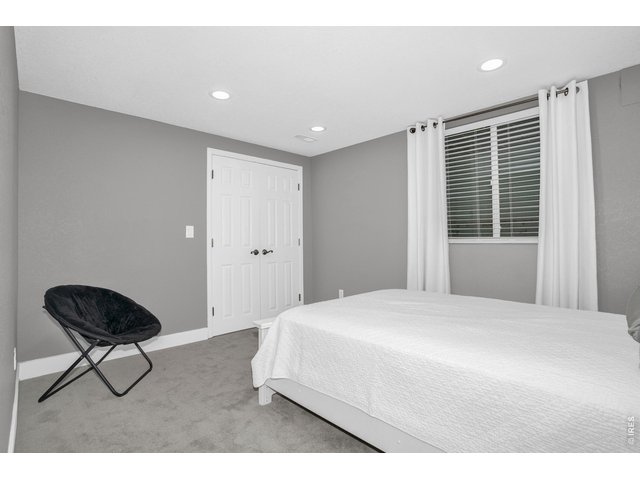 Property Photo 31 basement Bedroom 4
