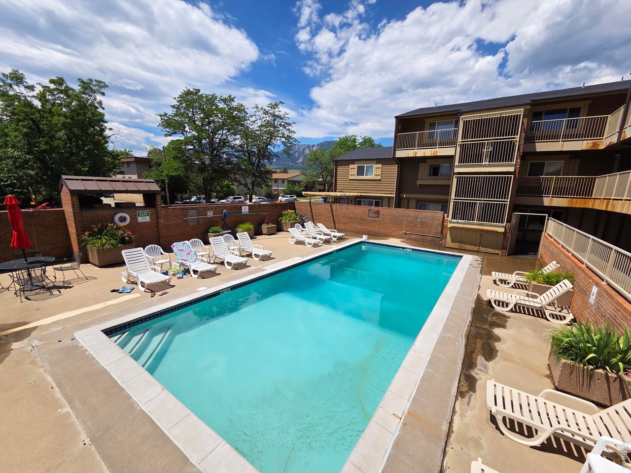 Two Neighborhood Pools!