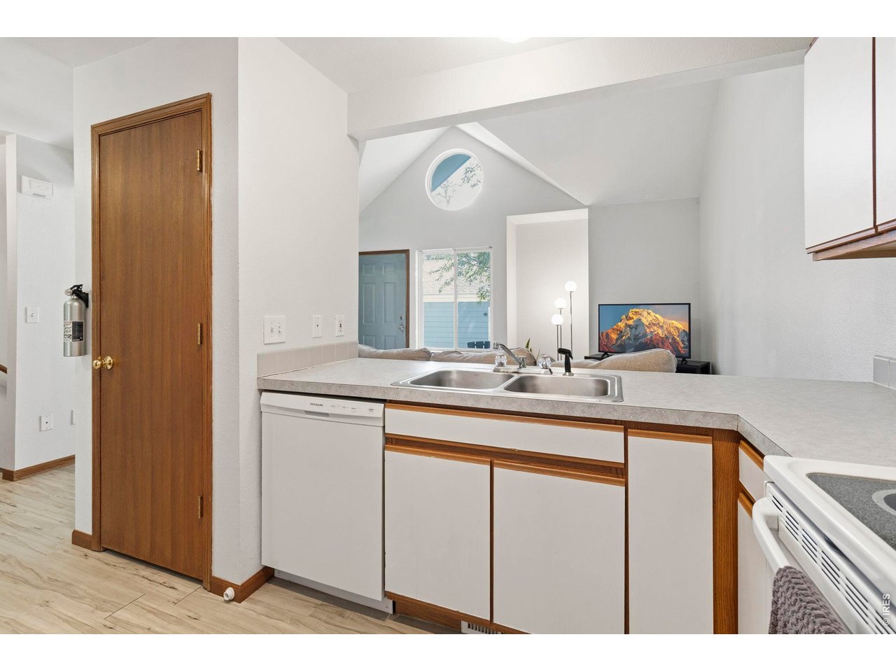 Property Photo 14 
