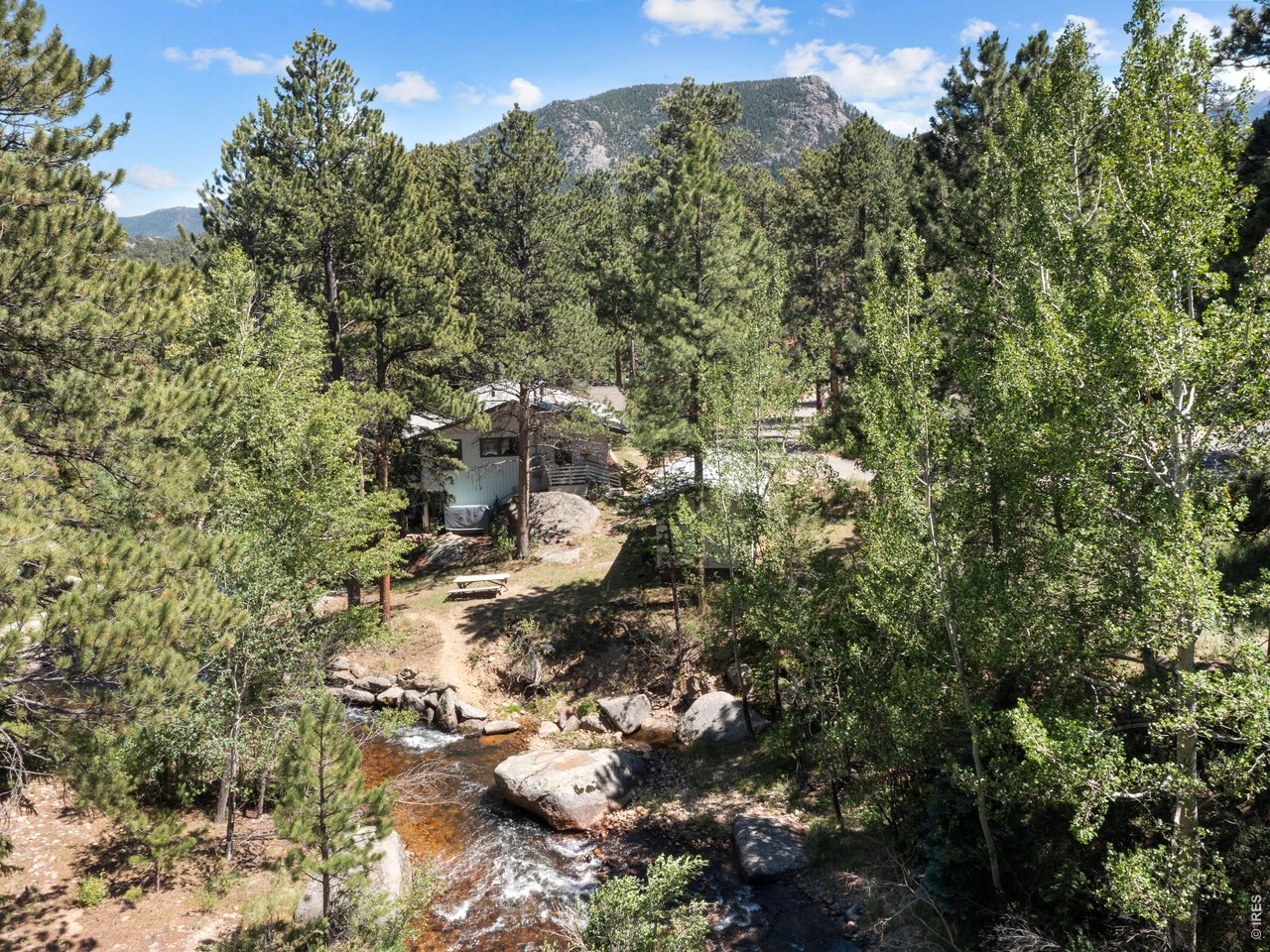 Property Photo 3 RiverFront Location!