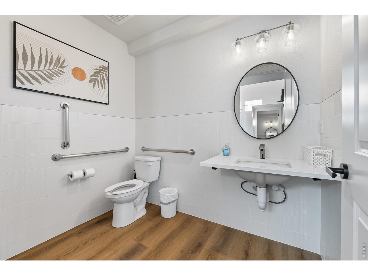 Property Photo 30 2nd bathroom at the clubhouse
