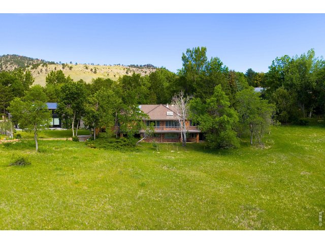 Property Photo 1 