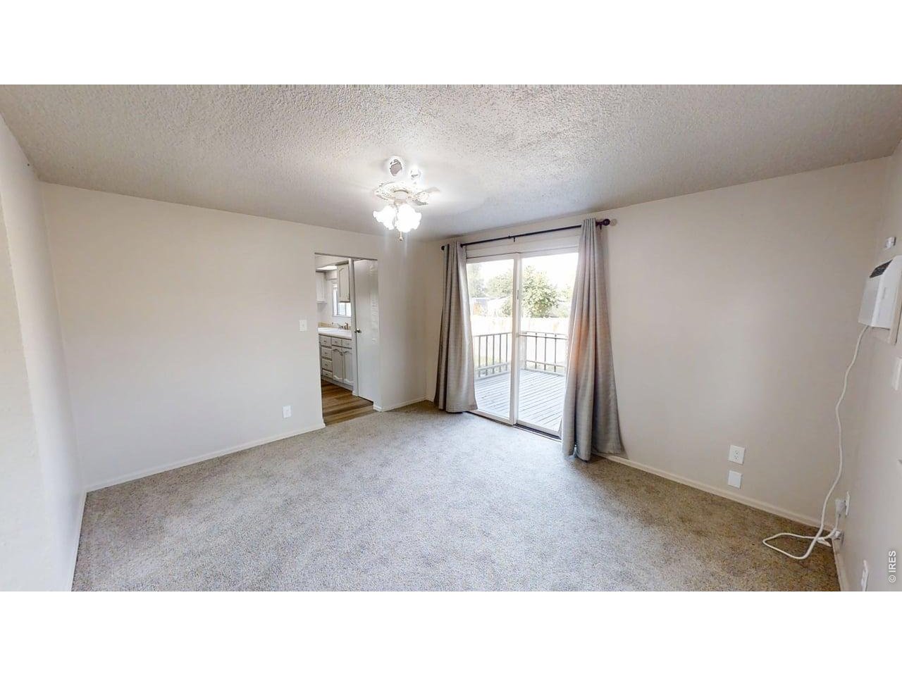 Property Photo 7 Dining Room view 1