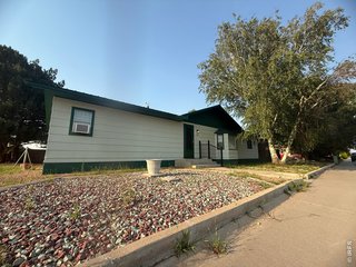 114 Linden Dr Log Lane Village, CO 80705