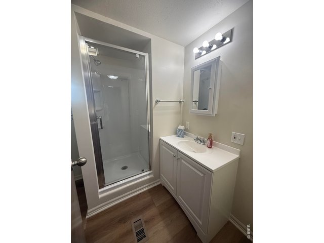 Property Photo 24 Shared bathroom view 1