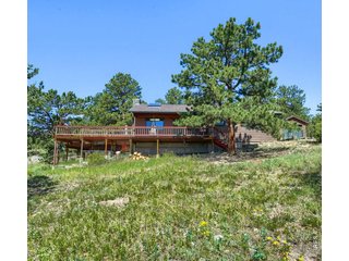 636 Ranch Rd Ward, CO 80481