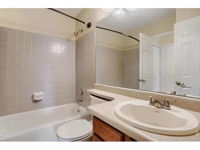 Property Photo 18 Upstairs Bath