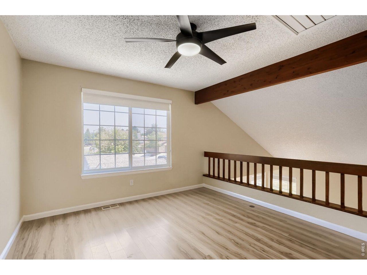 Sunny-open loft area, perfect for home office
