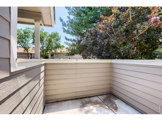 Property Photo 22 Private front patio