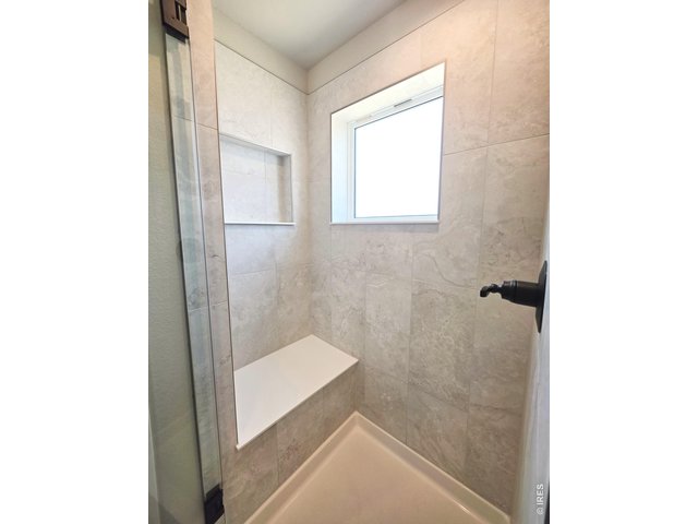 Property Photo 7 Primary Bath