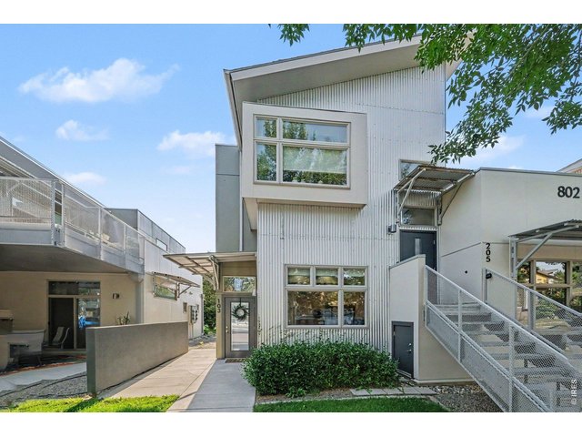 Property Photo 13 