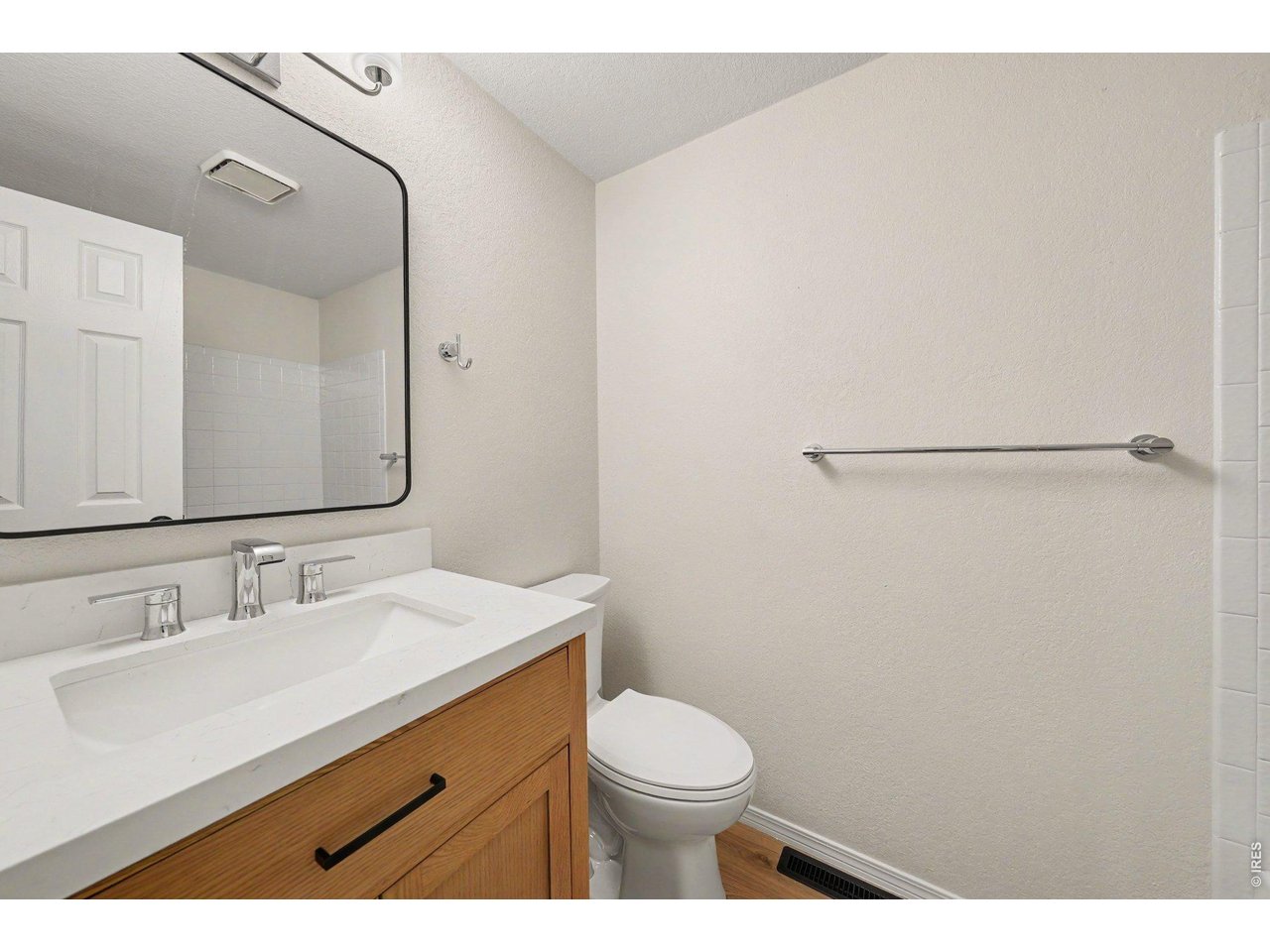 Property Photo 23 Updated upstairs shared bathroom