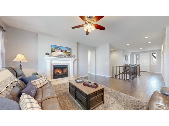 Property Photo 6 Living room with fireplace