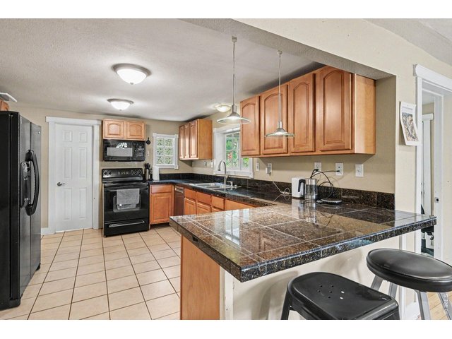 Property Photo 7 Granite Counter Tops