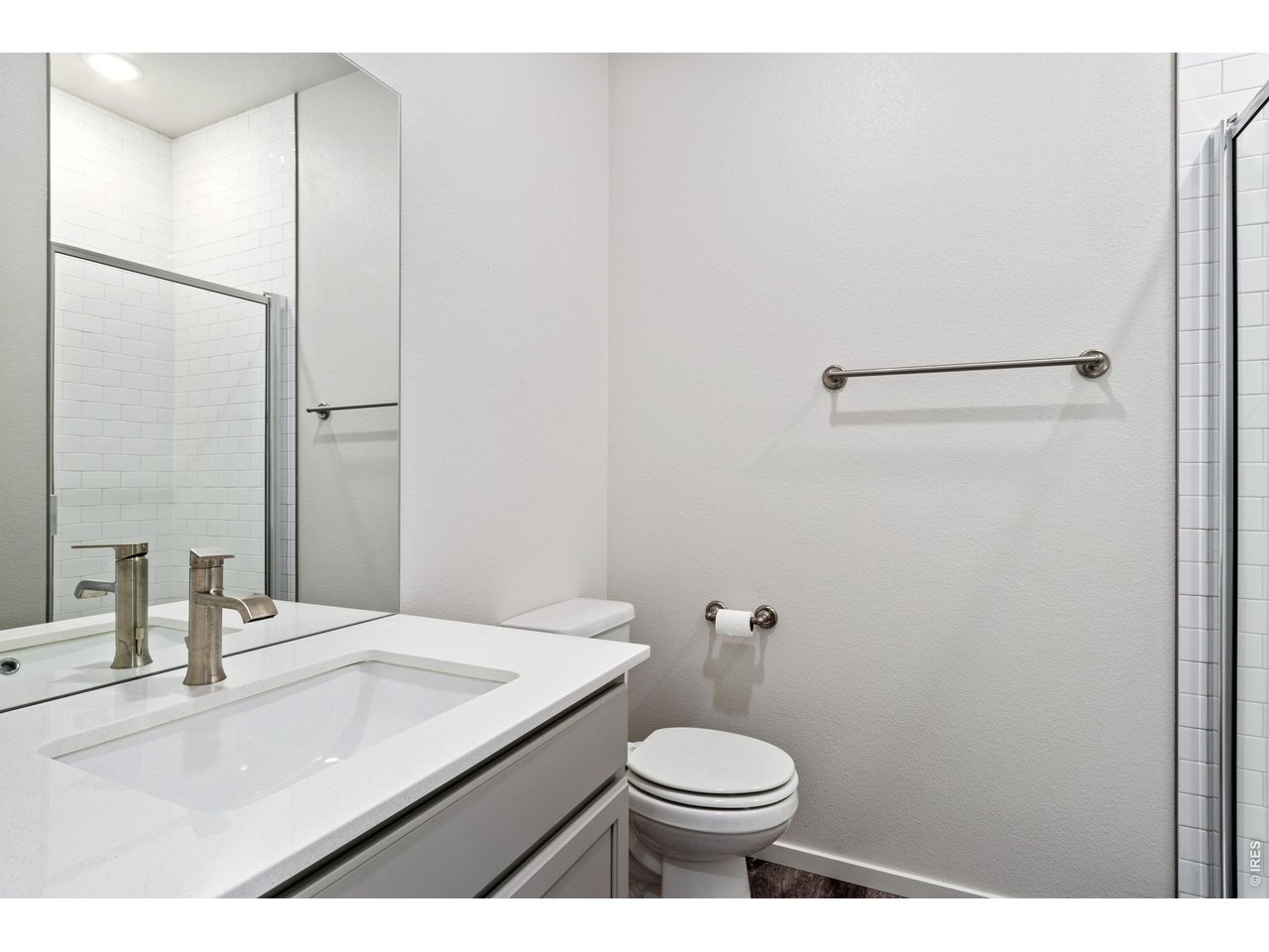 Property Photo 12 Full second bath.