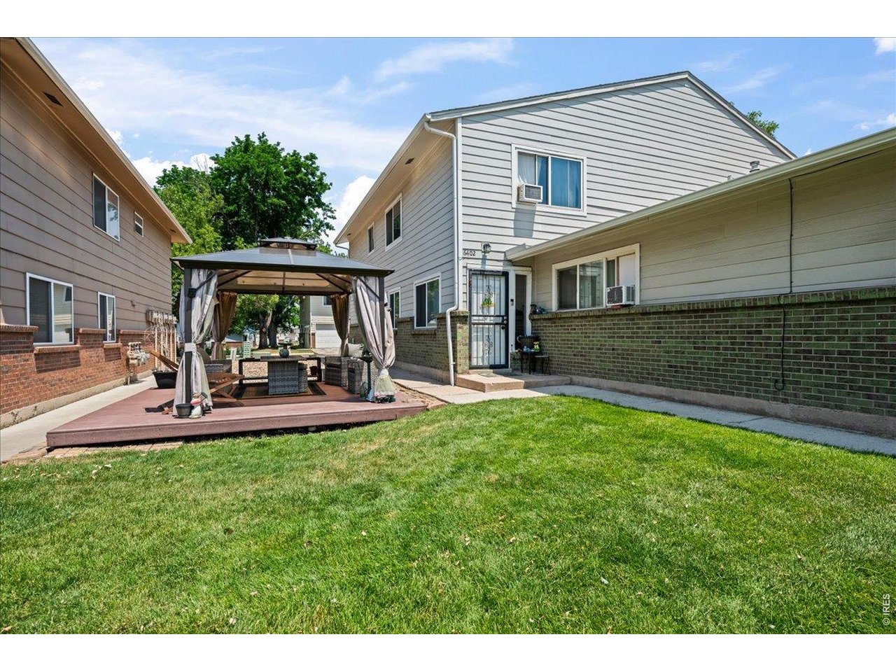 Property Photo 1 