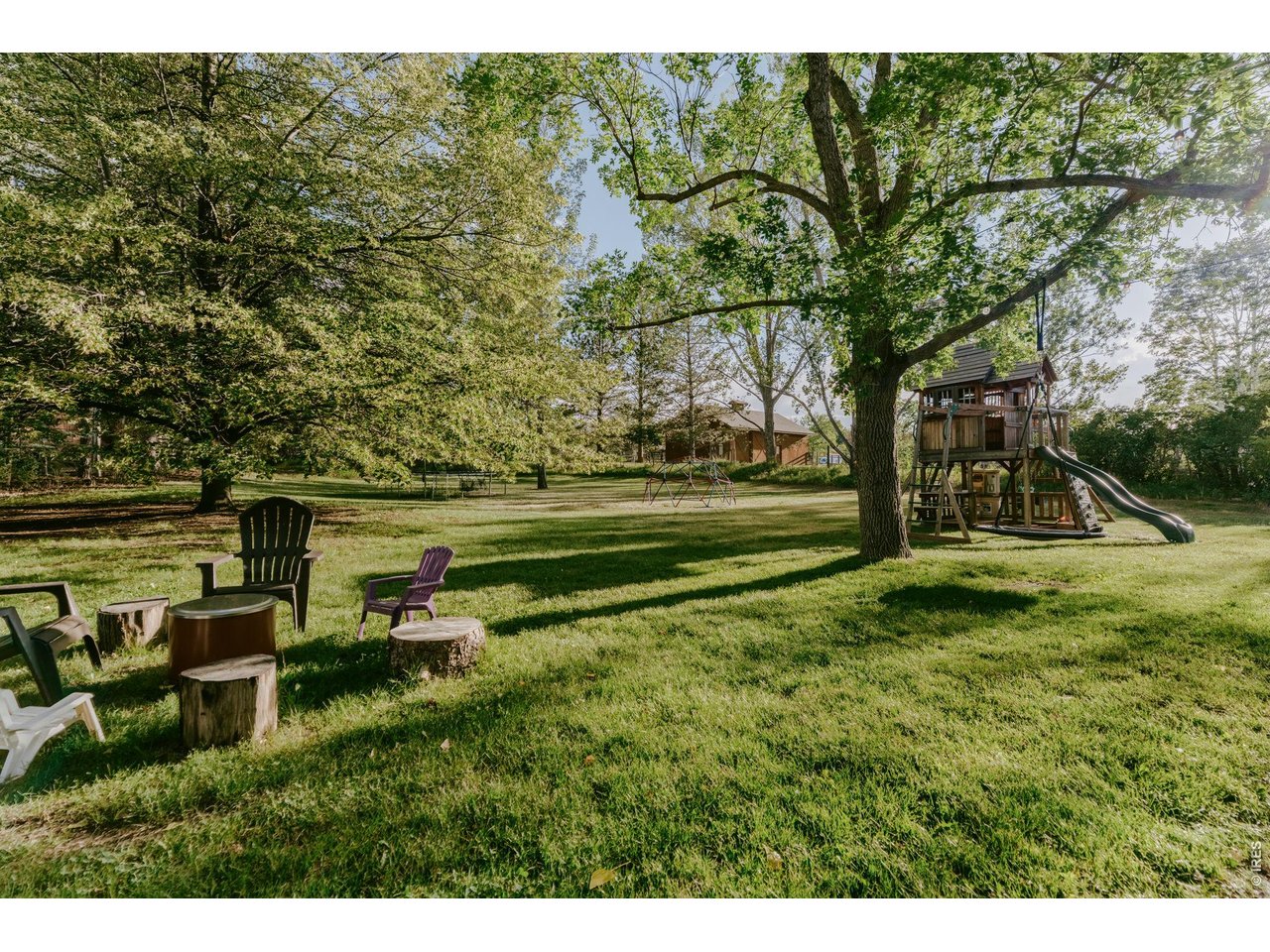 Property Photo 8 Come enjoy the backyard of your dreams