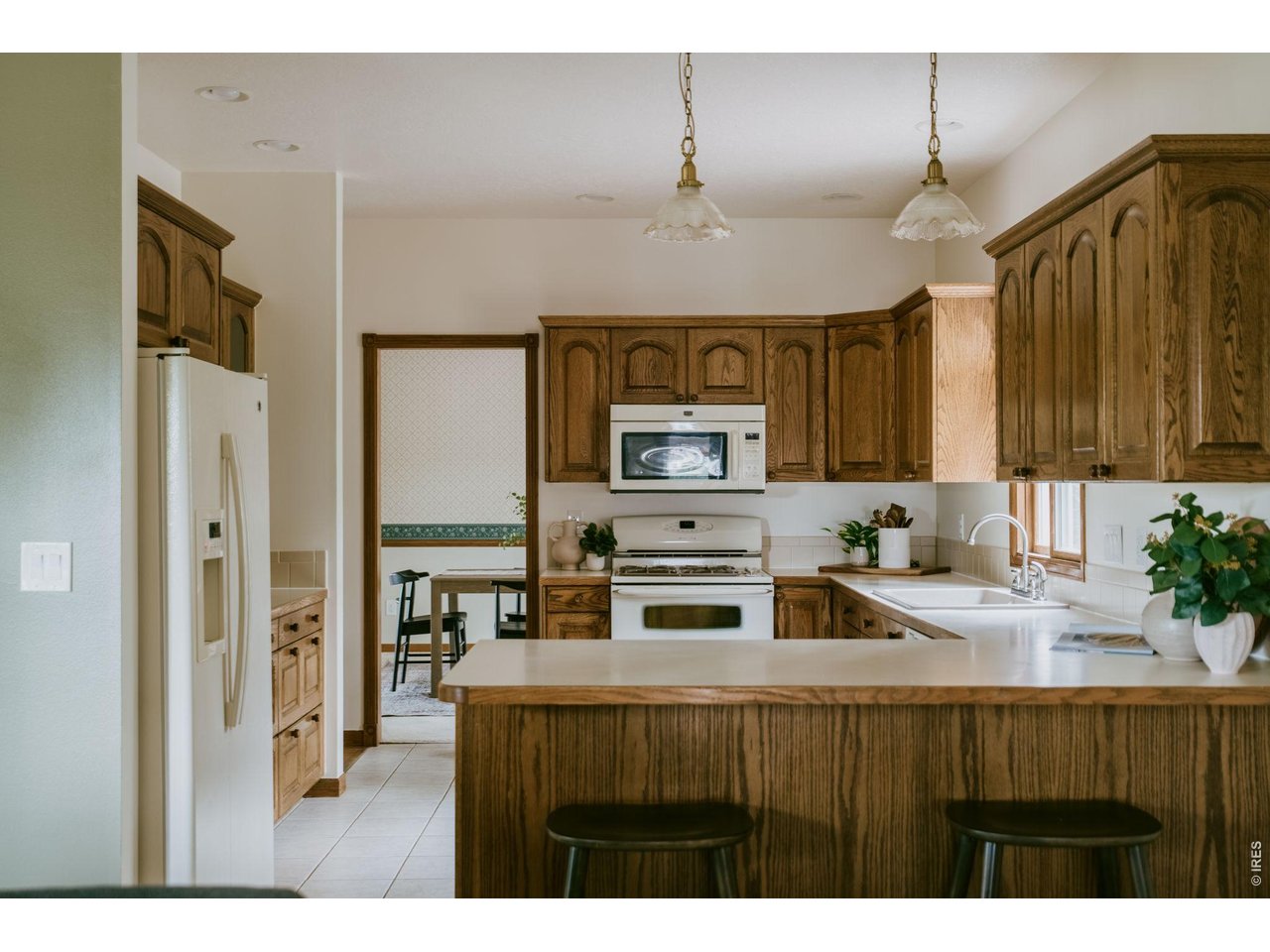 Property Photo 17 Defined spaces but still open and airy