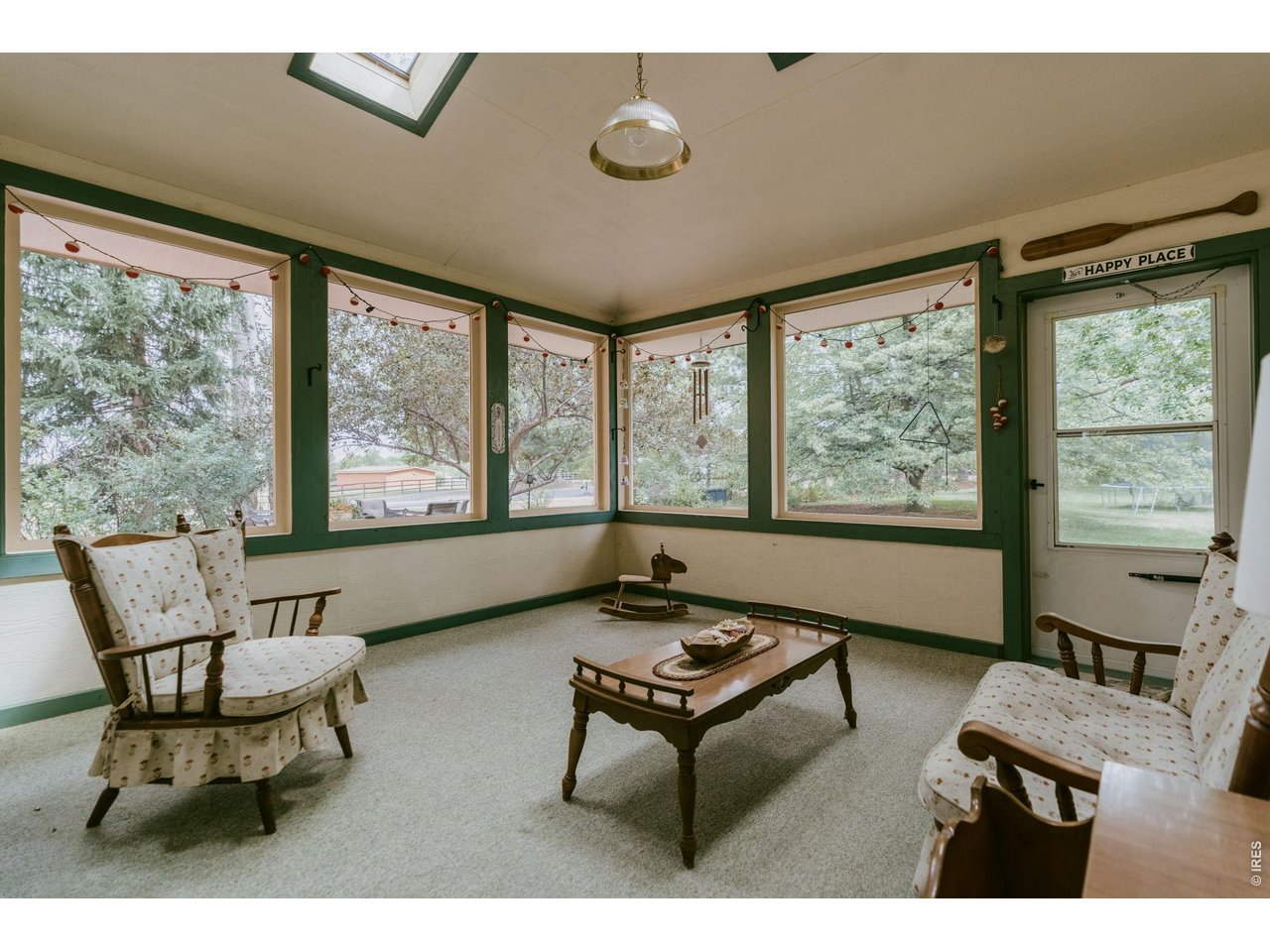 Property Photo 40 Lovely space to relax or a great play room
