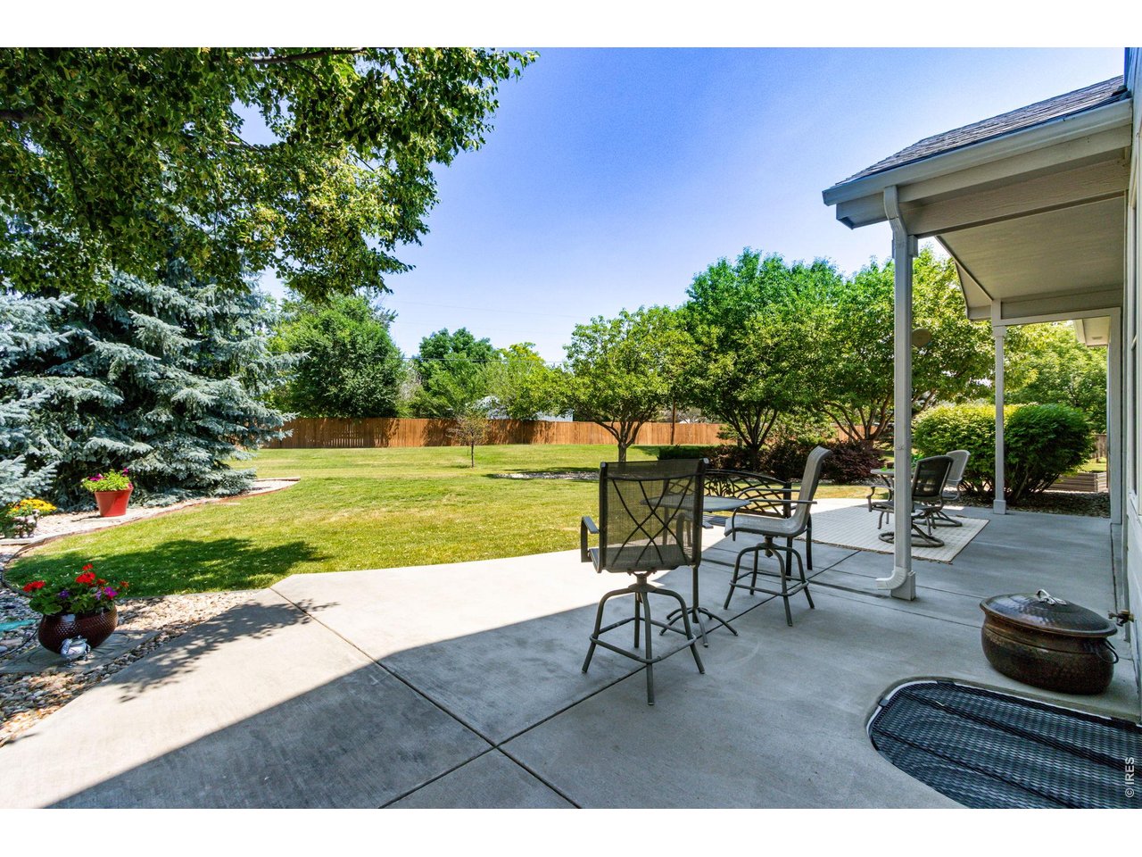 Property Photo 18 Expansive back patio area at nearly 600 SQFT!