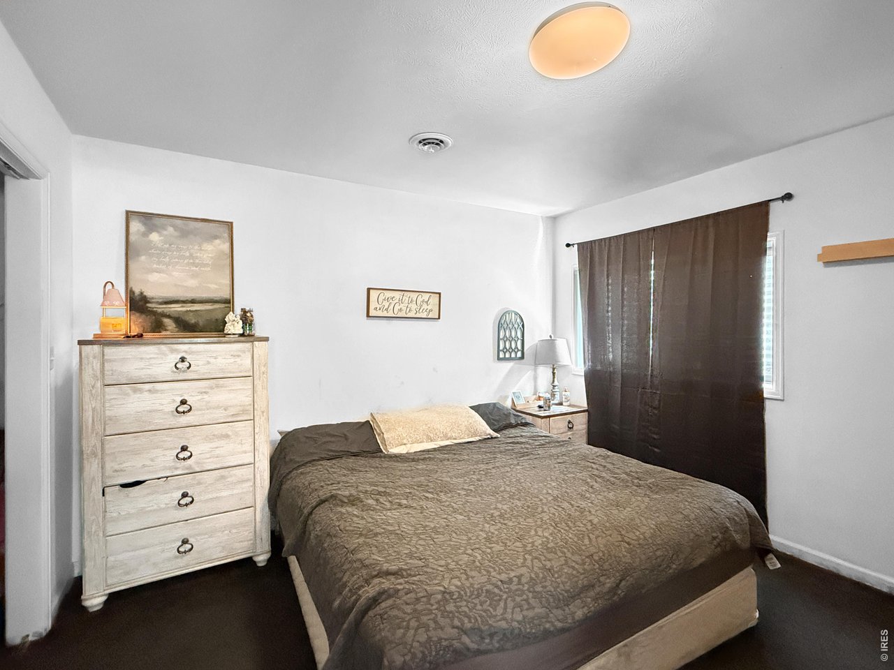 Property Photo 15 