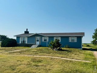 37378 County Road 20 Holyoke, CO 80734