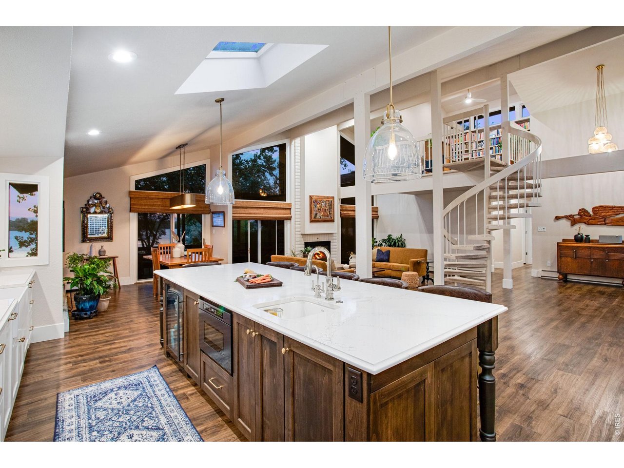 Property Photo 9 Prefect Space for Entertaining
