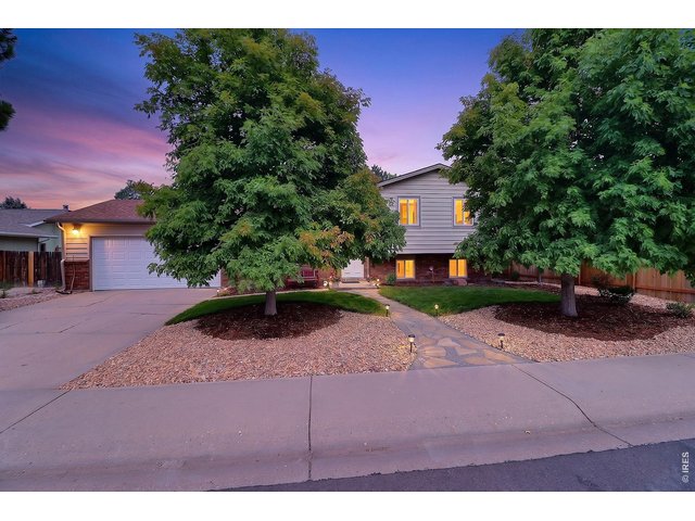 Property Photo 3 with 2-Car Attached Garage