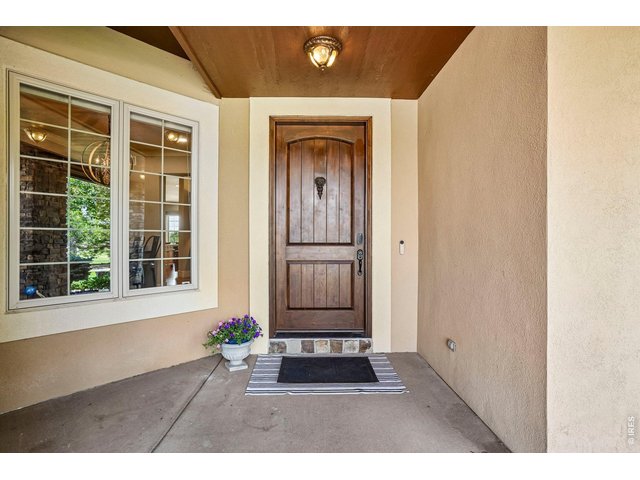 Property Photo 6 Covered front entrance