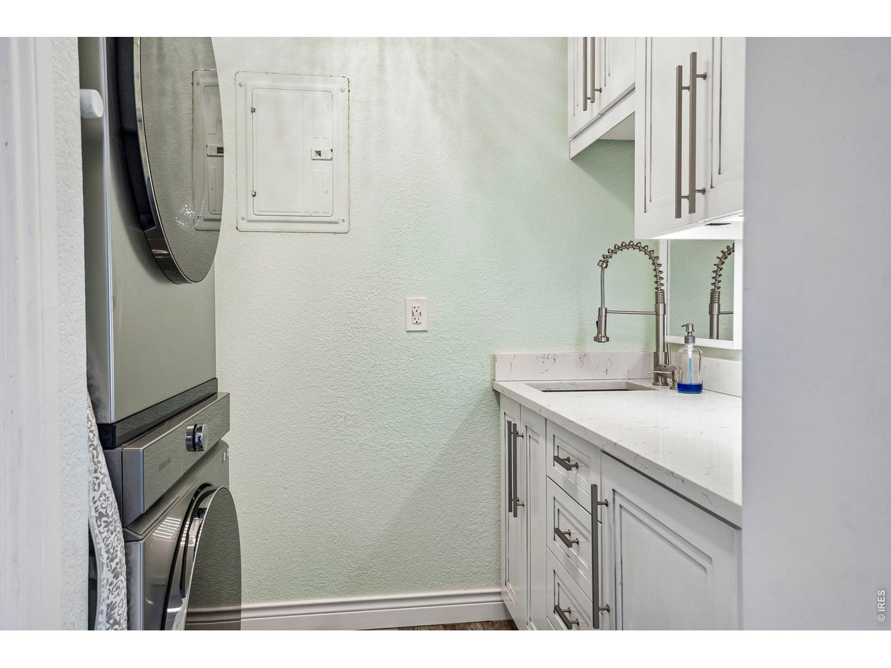 Property Photo 27 If you have to do laundry...this is THE place! Updated second floor laundry room