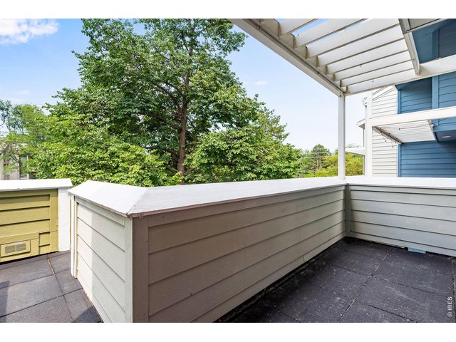 Property Photo 8 Oversized private front porch. New Mini-Split AC year round comfort.