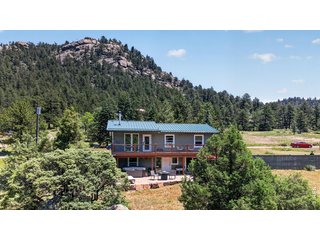 109 Button Rock Rd Lyons, CO 80540