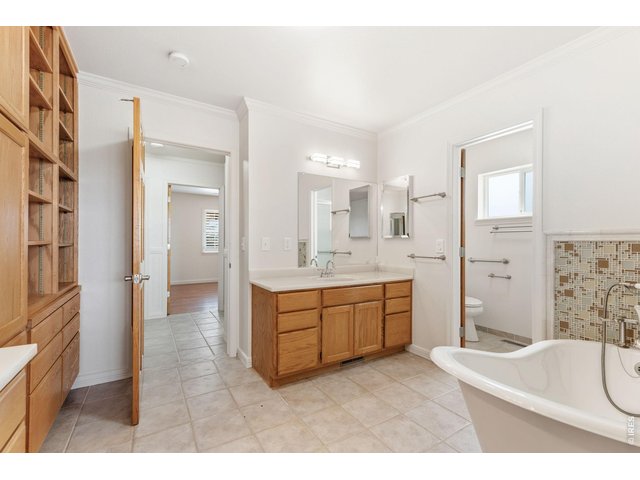 Property Photo 21 