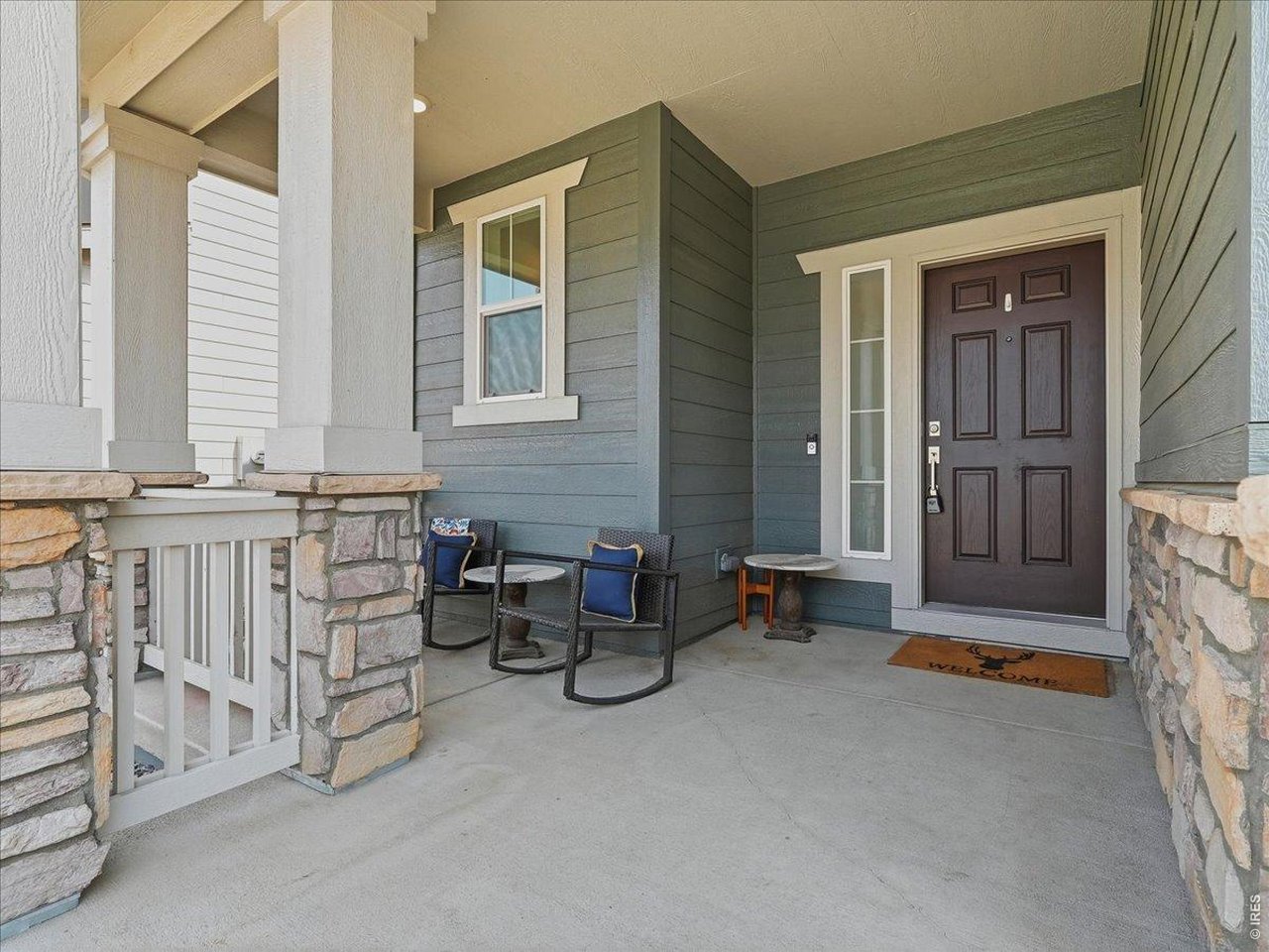 Property Photo 31 First impressions done right.