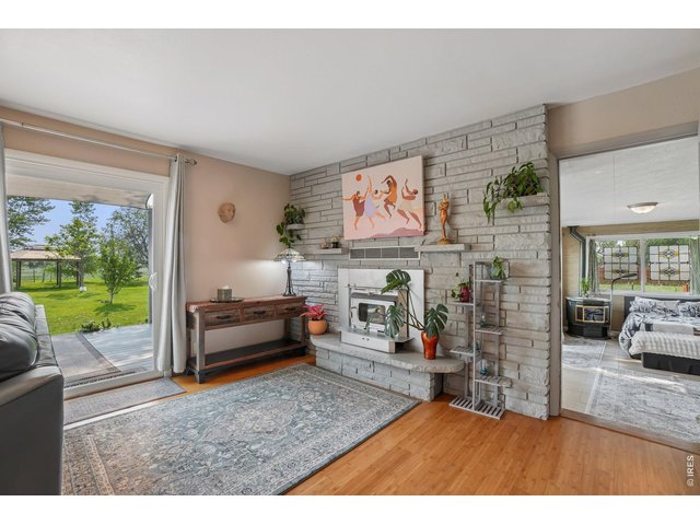 Property Photo 35 Stunning fireplace area