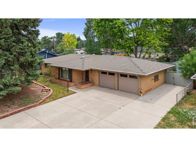 Property Photo 1 
