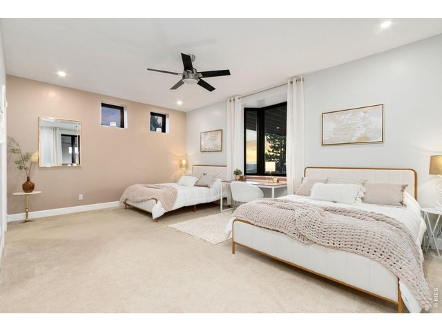 Property Photo 33 Basement Bed 3 w Ensuite and Large Walk in Closet