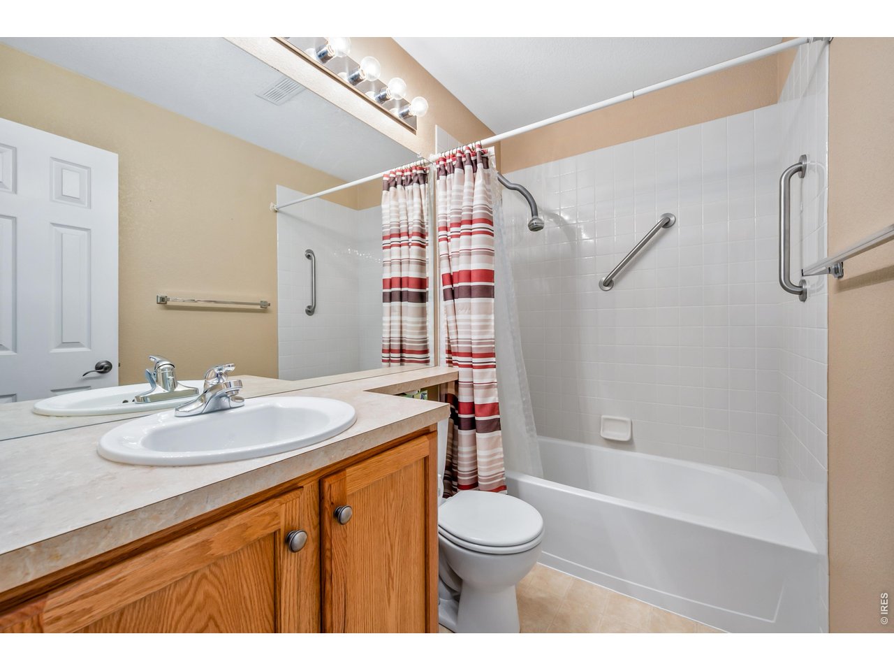Property Photo 15 